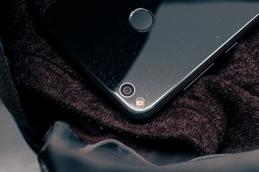 Smartphone with padlock